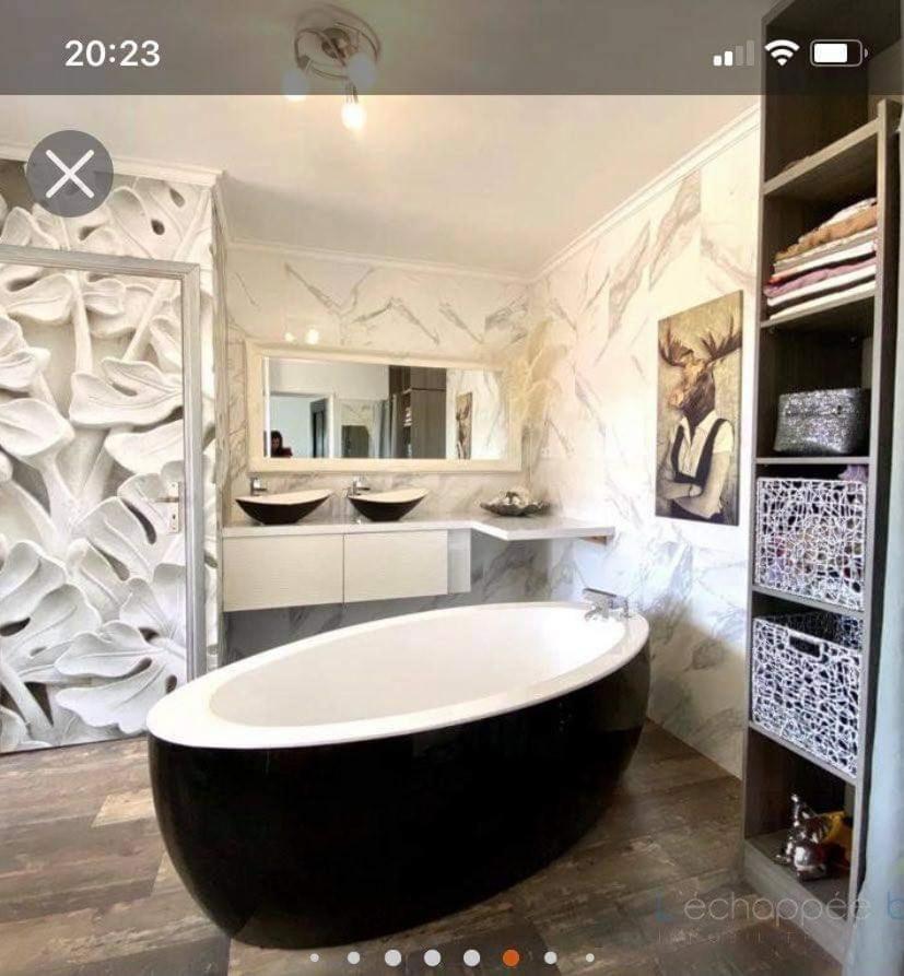 Villa Perla Saint-Tropez Cavalaire Sur Mer, 3-5 Chambres, Vue Mer, Piscine Chauffee Avril A Octobre Exterior photo